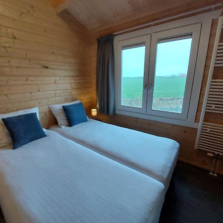 Vakantiehuisje Vlakbij Leeuwarden, Swichumer Pleats Eksteriør billede